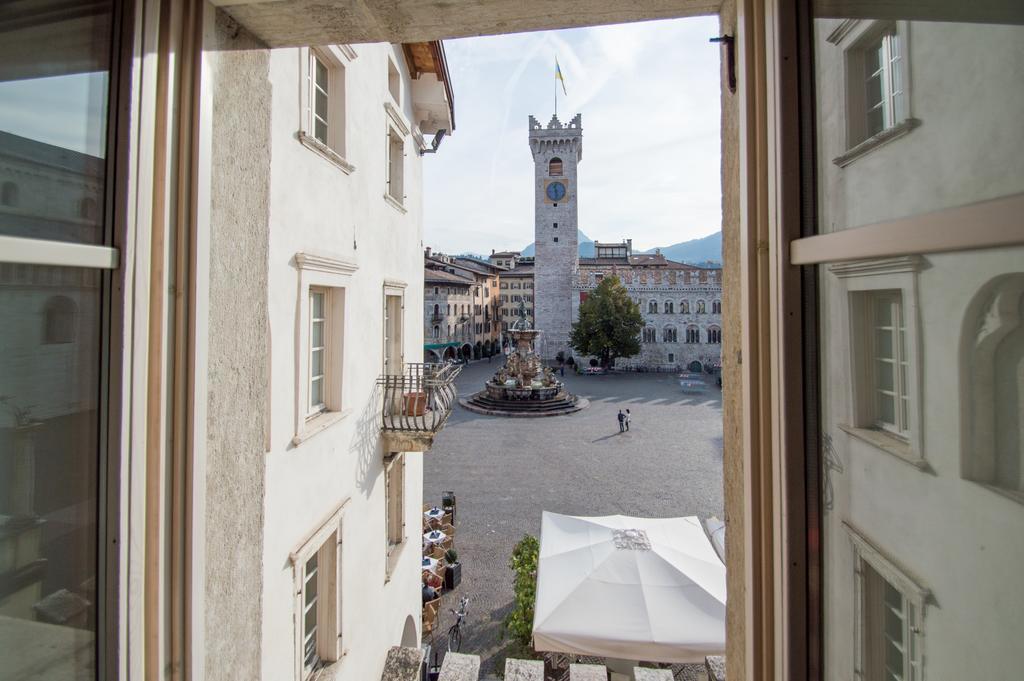 Готель Scrigno Del Duomo Тренто Екстер'єр фото